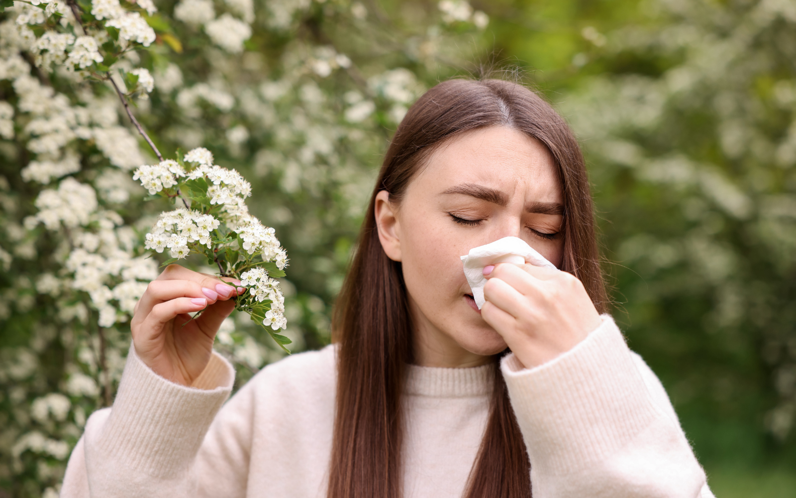 Scopri di più sull'articolo Allergie primaverili e salute: cosa copre davvero la tua assicurazione?